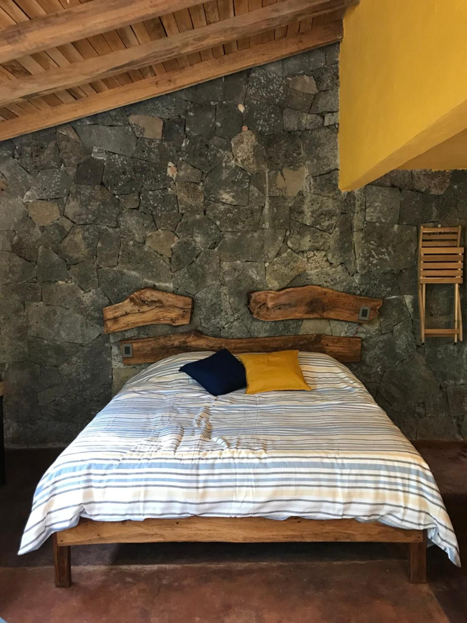 La Cabana Azul Al Fondo Del Bosque De Tepoztlán Exterior foto